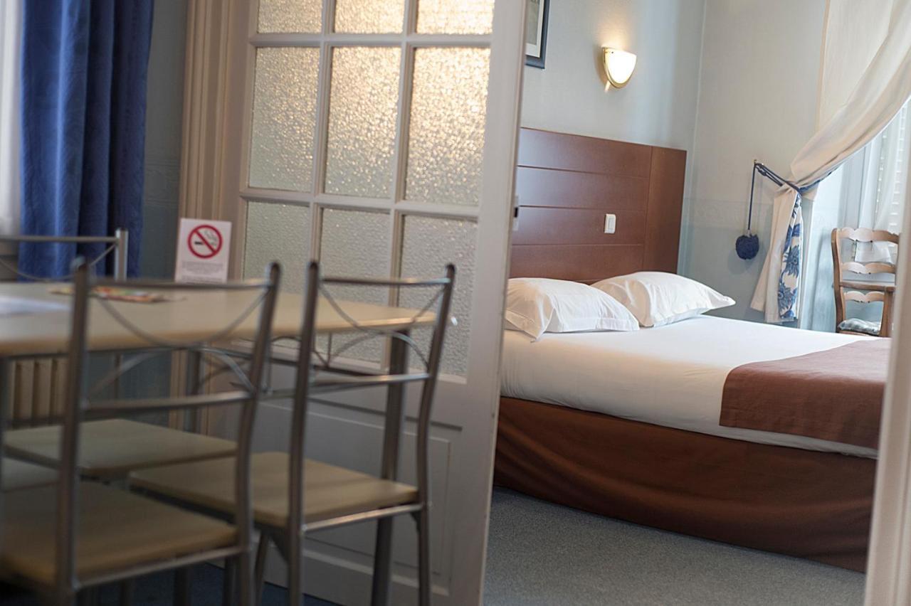 Le Chatel Hotel
